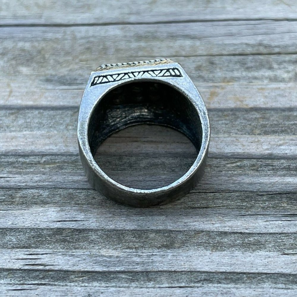 Men Ring Silver Tone Antique Style Crystal Accent Men Fashion Jewelry Size 8.5 - Picture 3 of 11